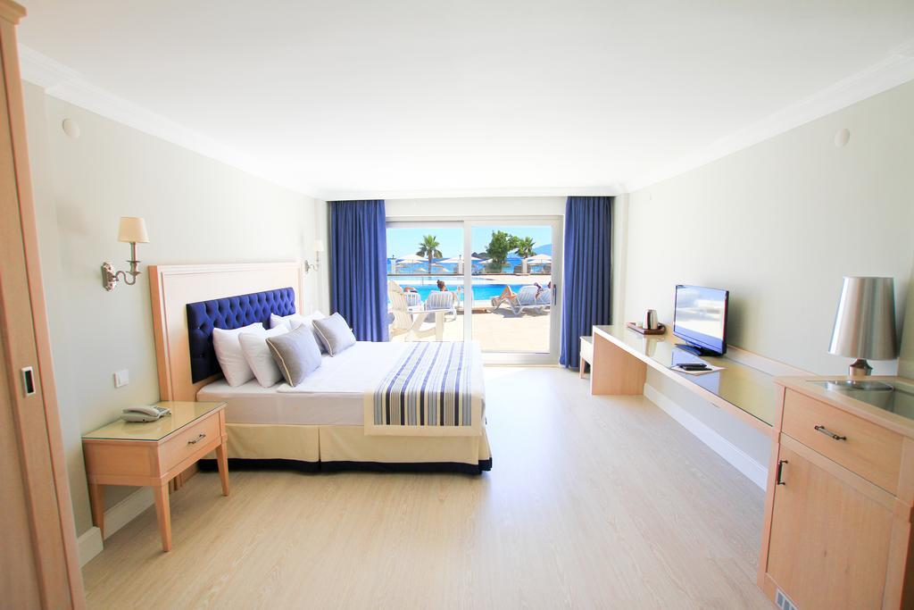 Palm Bay Beach Hotel Emecik Exterior photo