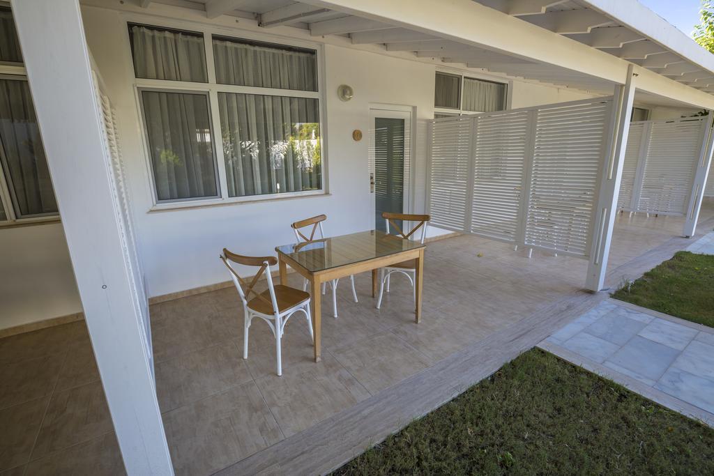 Palm Bay Beach Hotel Emecik Exterior photo